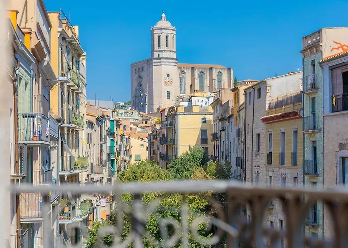 Flateli Rambla 5 3-1 Χιρόνα