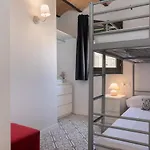 Flateli Rambla 5 3-1 *